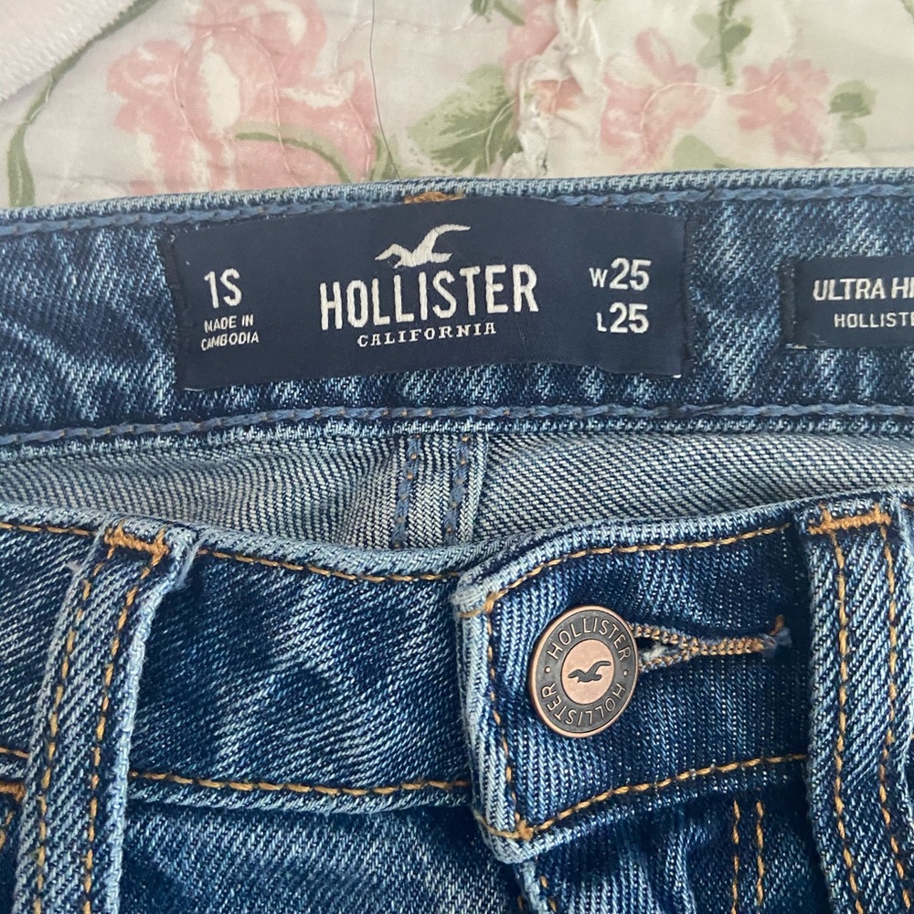 hollister mom jeans
